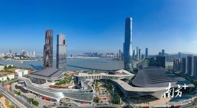 大力发展跨境金融珠海携手澳门横琴共建共享十字门金融区