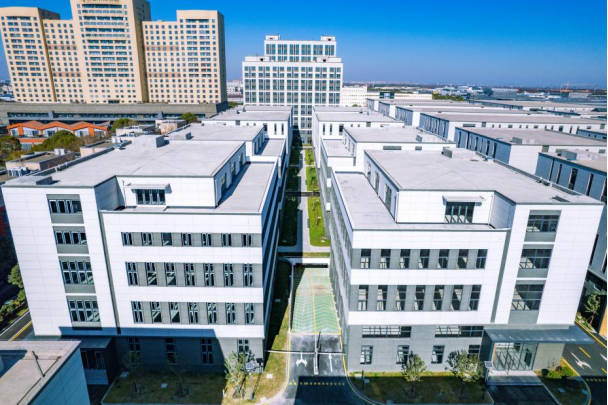 资产集团·数智集成港产业社区:20万方生态社区,一站式数智生活新体验